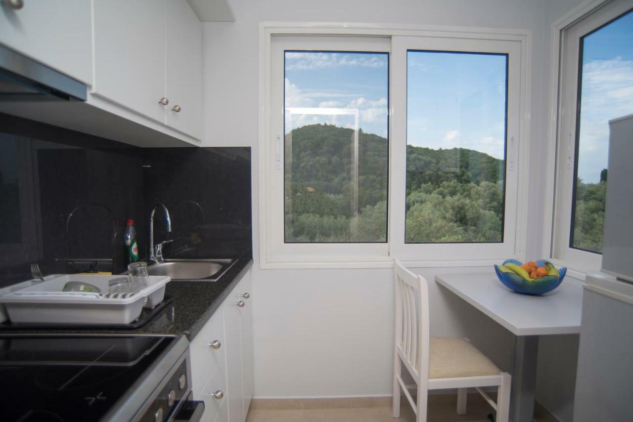Margarita Apartments Nikiána Eksteriør bilde